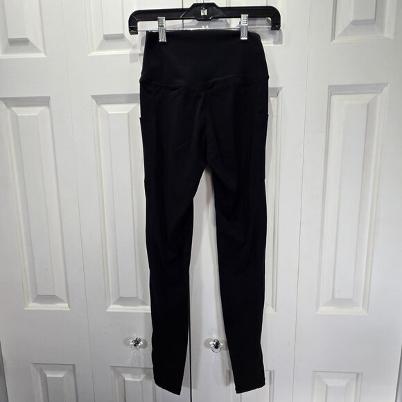 New Sunzel Women’s Black Leggings with Side Pockets – Size X-Small - Picture 2 of 5